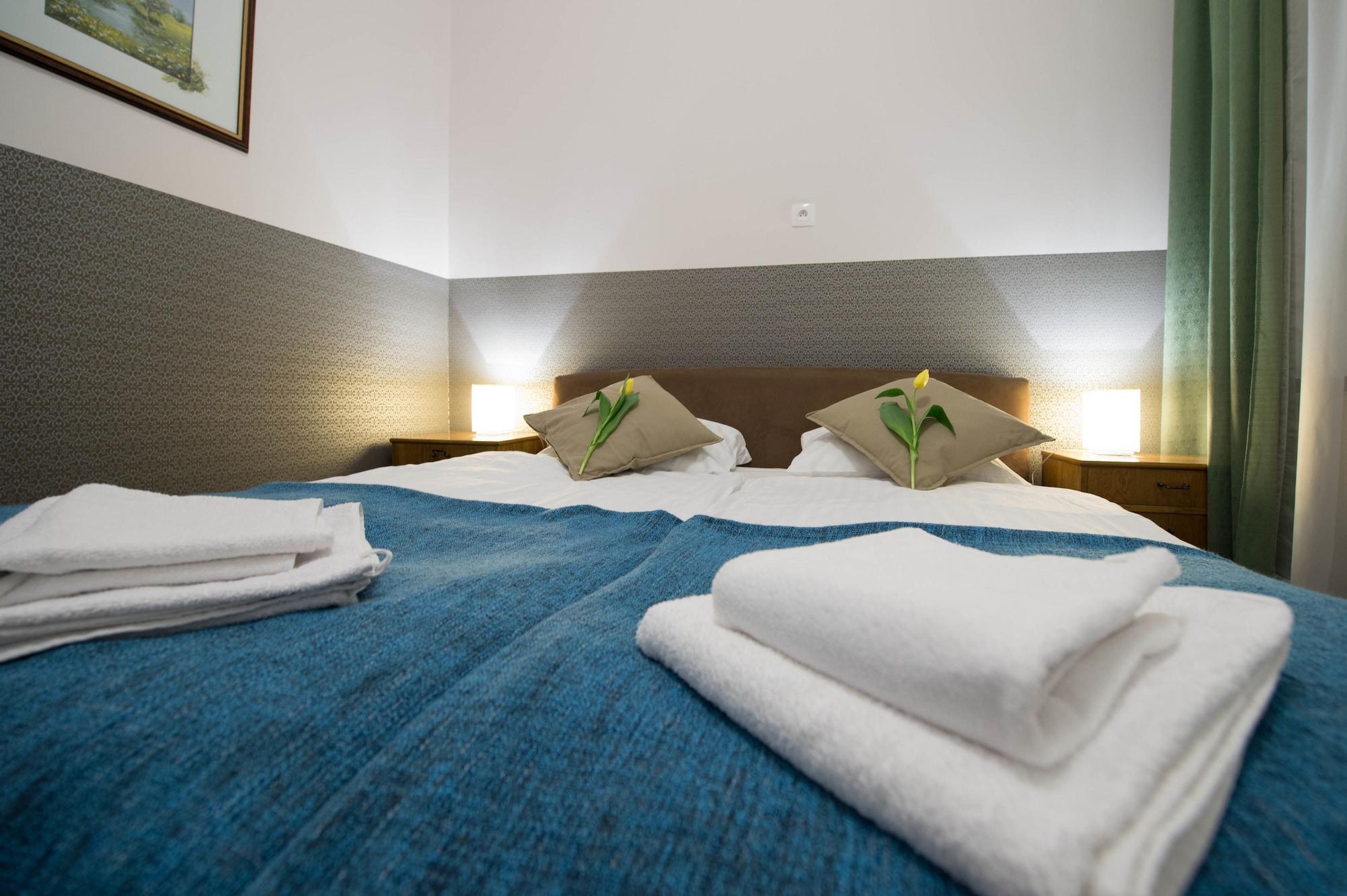 Hotel Lech Poznan