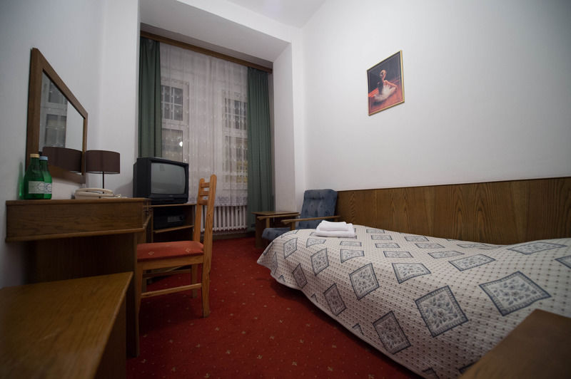 Hotel Lech Poznan